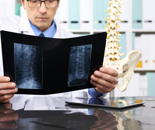 Causes of traumatic spinal cord injury vary substantially by age.